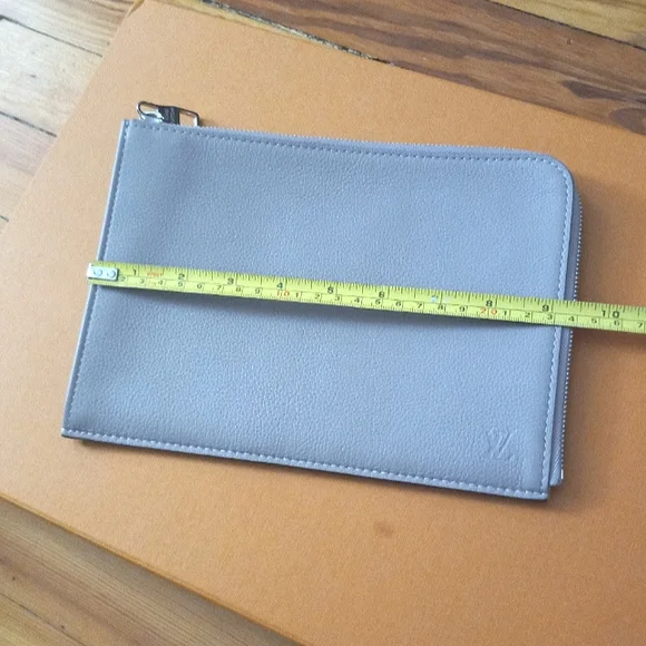 Louis Vuitton pochette - Picture 13 of 16